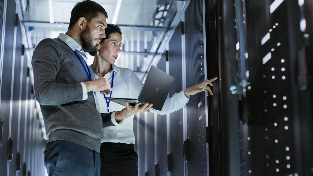 why your business should be using a data center enstep Why Your Business Should Be Using a Data Center Enstep