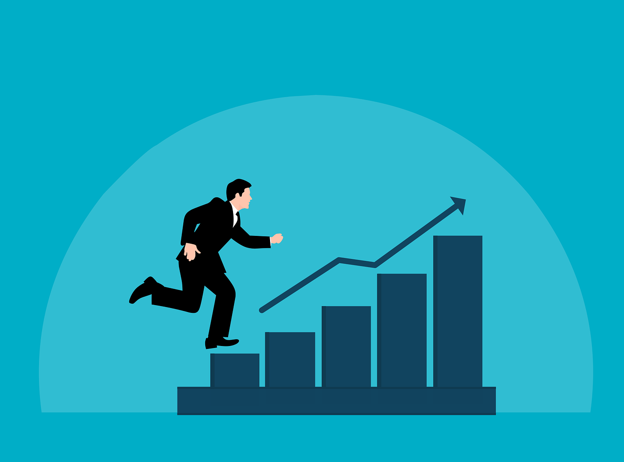 success-6595539_1280 vector image of guy in suit going up on chart graph